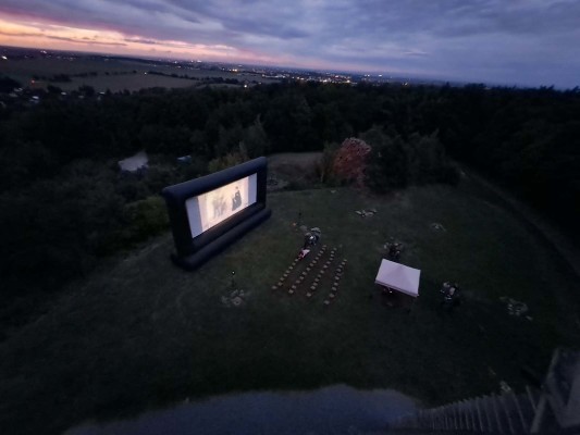 Filmové noci u rozhledny Bára